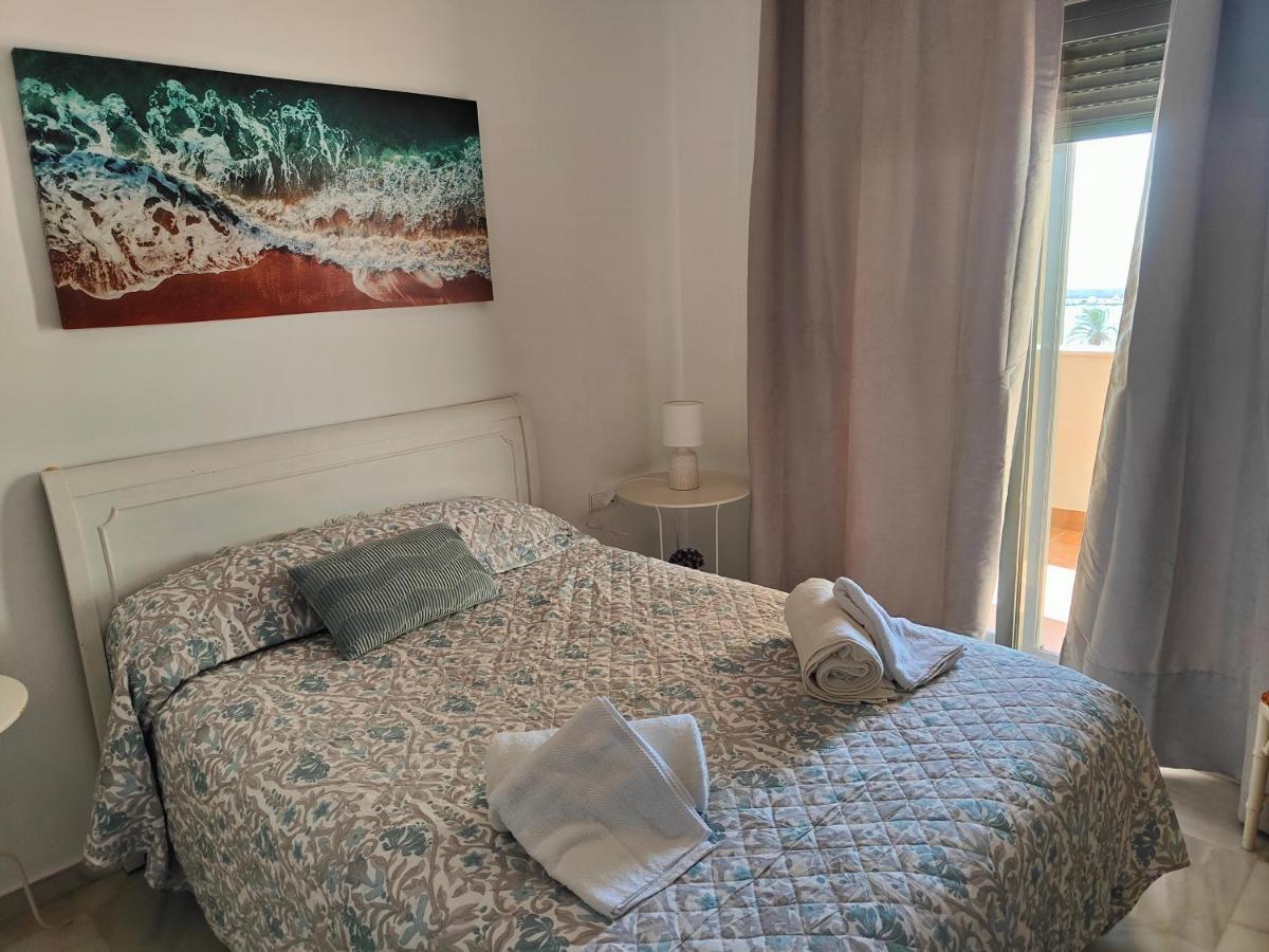 Apartamento Cerca De La Playa Con Piscina ฟูเอนฮิโรลา ภายนอก รูปภาพ